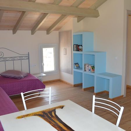 Spiti Thea Apartment Makrades ภายนอก รูปภาพ