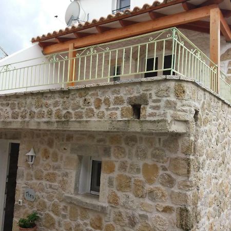 Spiti Thea Apartment Makrades ภายนอก รูปภาพ
