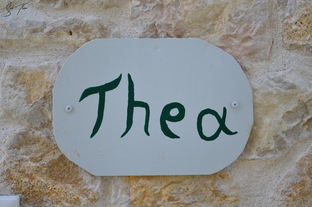 Spiti Thea Apartment Makrades ภายนอก รูปภาพ